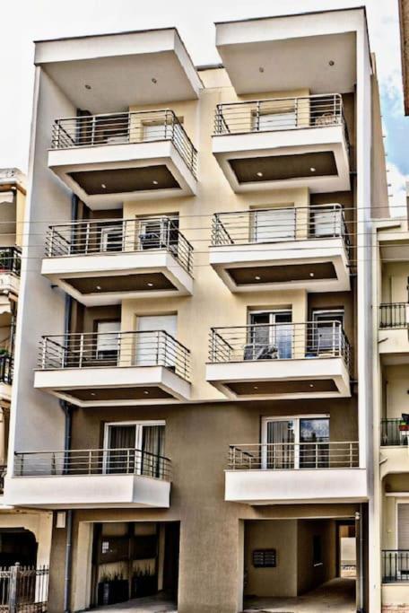 8 Blocks Apartments 4A Alexandroupoli Bagian luar foto