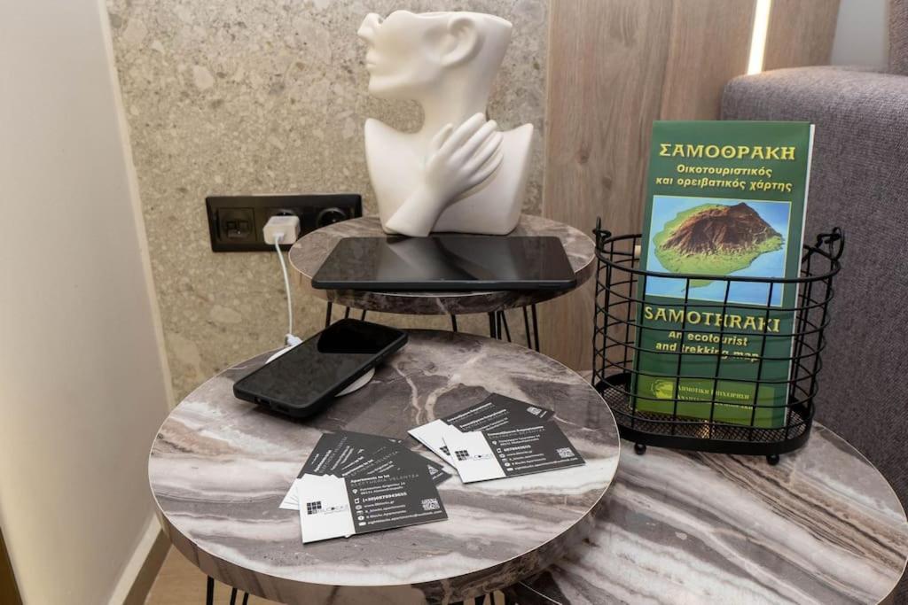 8 Blocks Apartments 4A Alexandroupoli Bagian luar foto